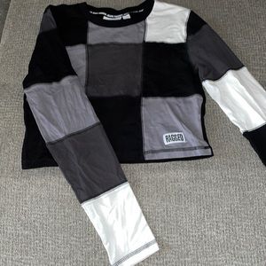 Checkered long sleeve top